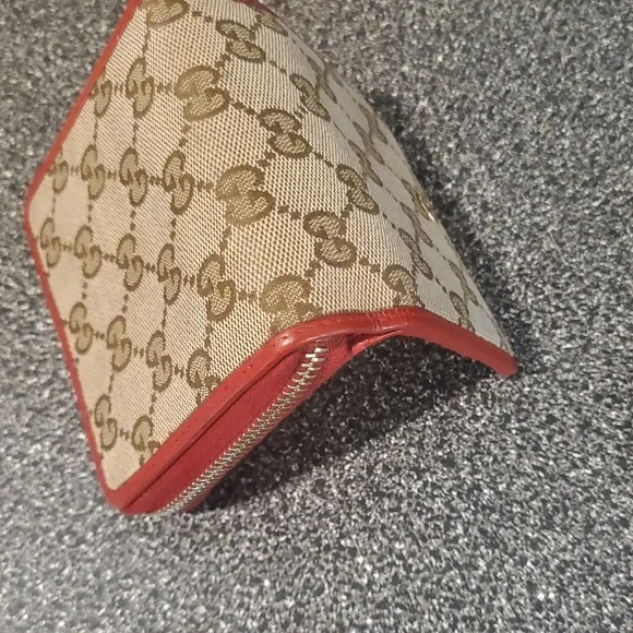 Gucci Monogram Zip-around Wallet - Picture 8 of 13